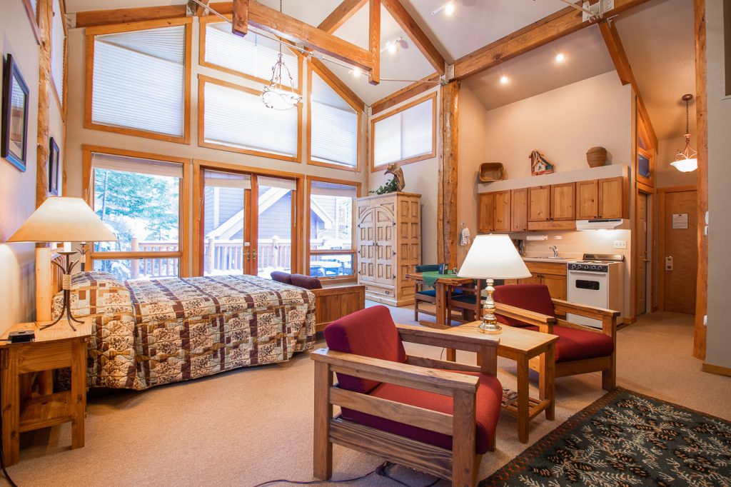 Estes Park Cabins About Castle Mountain Lodge Estes Park, CO