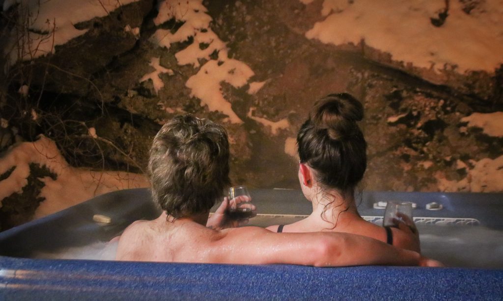 Hot tubs in estes park