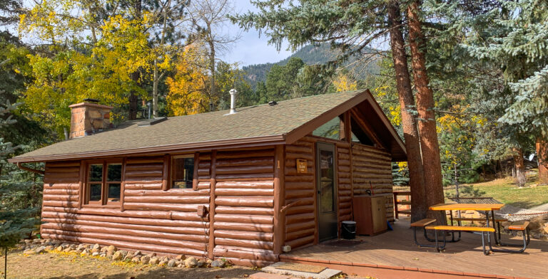 Little Bear - Castle Mountain Lodge - Estes Park, CO